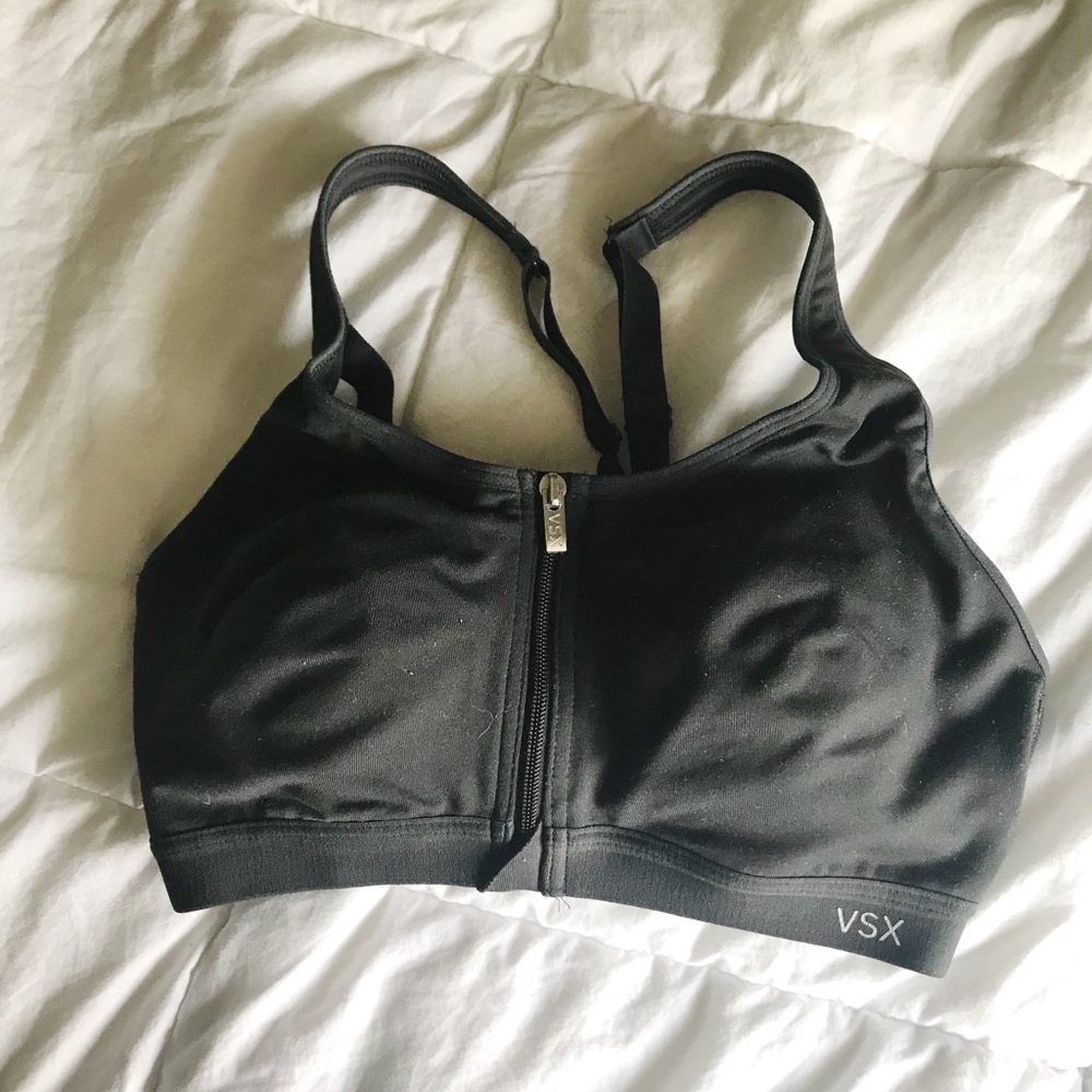 VICTORIA’S SECRET Front Zip and Clasp Sports Bra